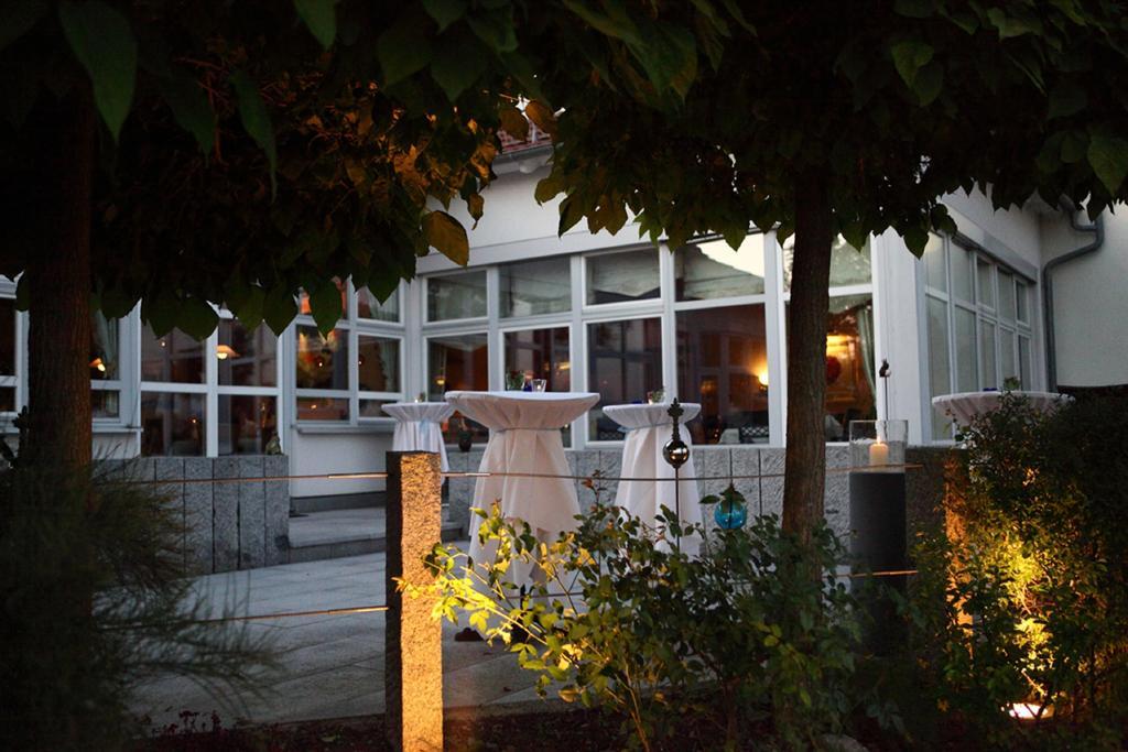 Hotel Landhaus Feckl Ehningen Extérieur photo