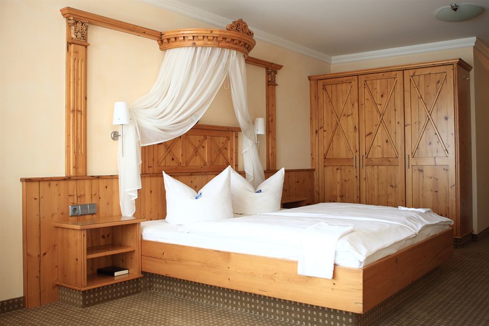 Hotel Landhaus Feckl Ehningen Extérieur photo