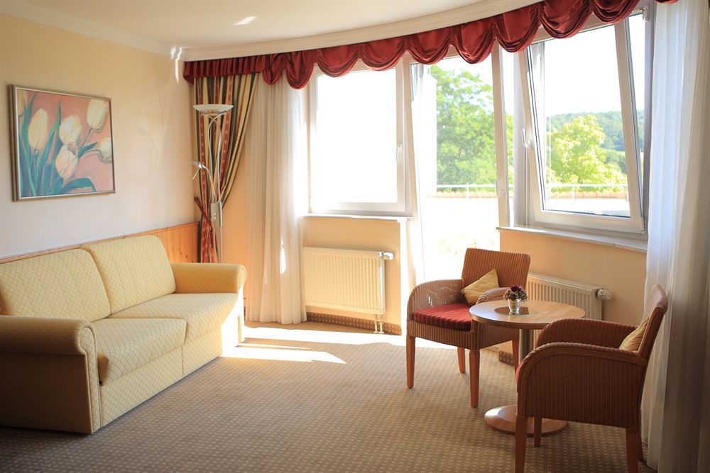 Hotel Landhaus Feckl Ehningen Extérieur photo