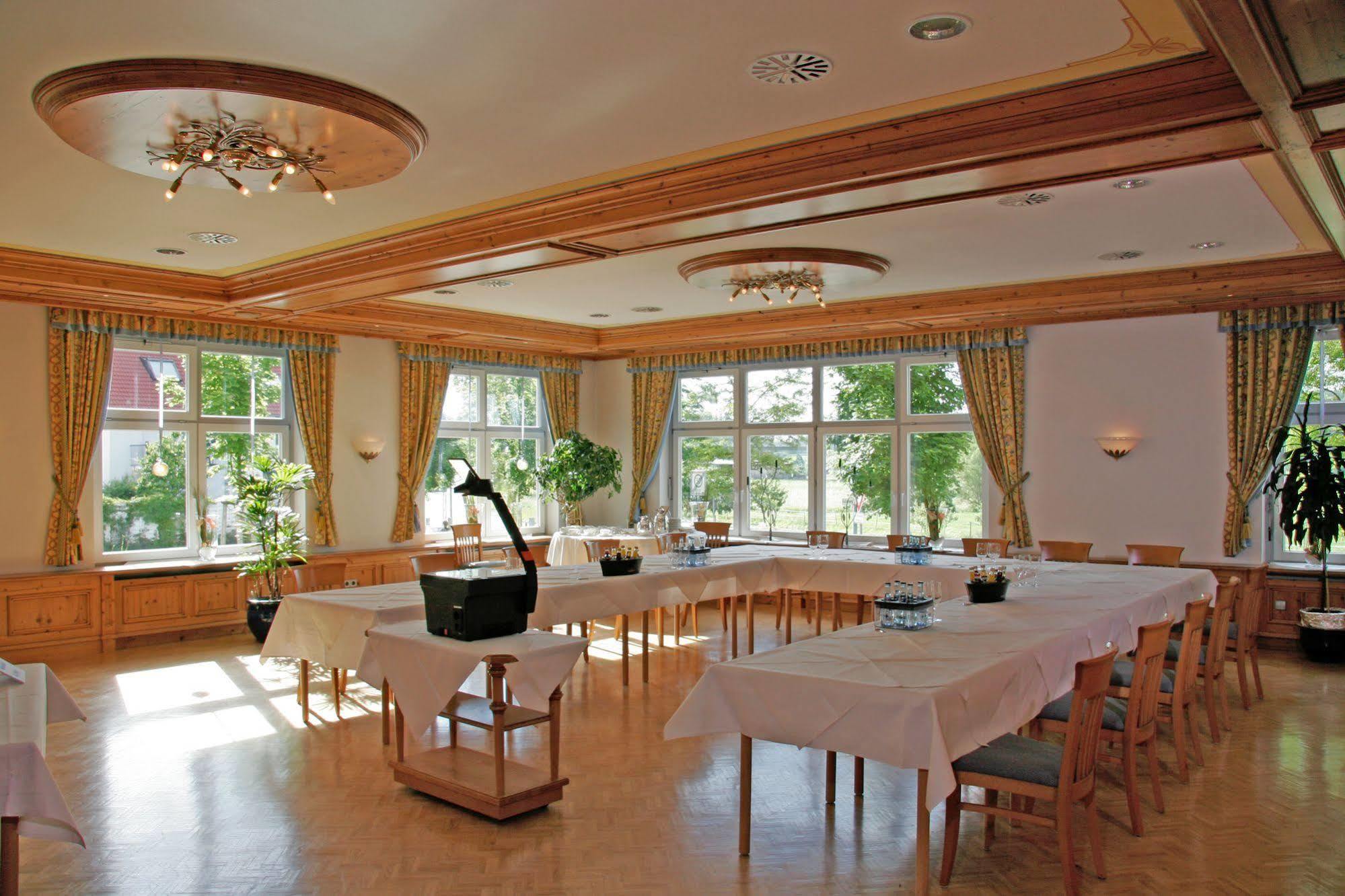 Hotel Landhaus Feckl Ehningen Extérieur photo